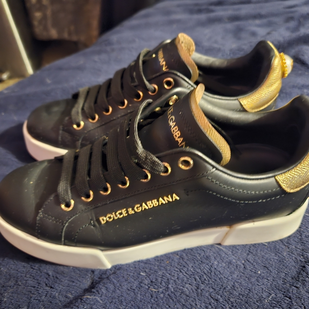 Dolce & Gabbana Black Sneakers with Gold Highlights